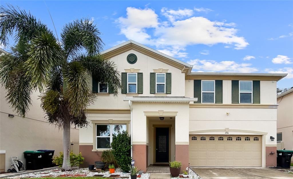 En Venta: $715,000 (5 camas, 3 baños, 3827 Pies cuadrados)