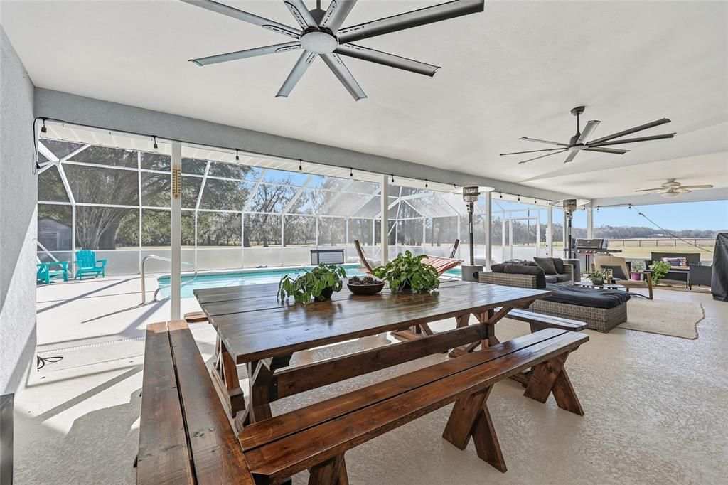 En Venta: $859,000 (6 camas, 3 baños, 2852 Pies cuadrados)