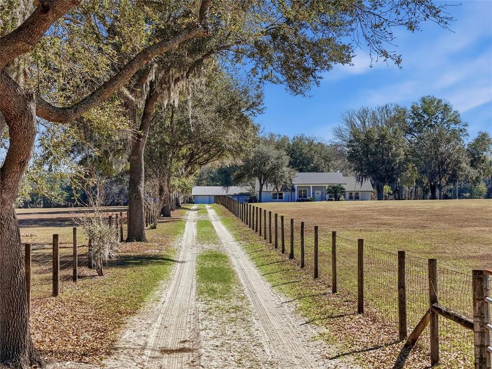 En Venta: $859,000 (6 camas, 3 baños, 2852 Pies cuadrados)