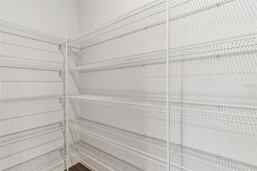En Venta: $469,900 (3 camas, 2 baños, 2210 Pies cuadrados)