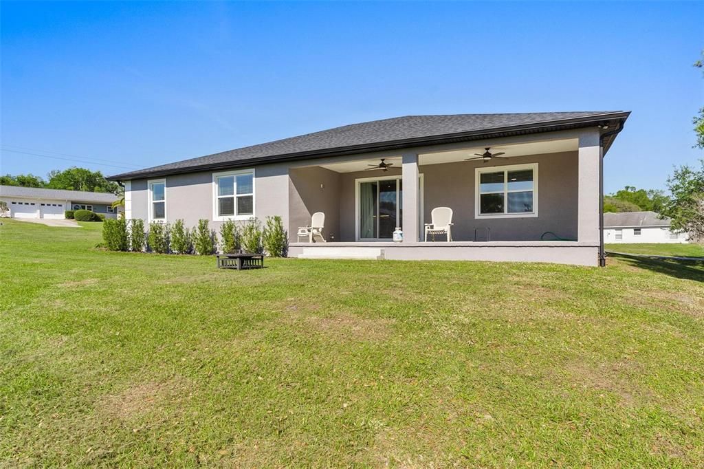 En Venta: $469,900 (3 camas, 2 baños, 2210 Pies cuadrados)