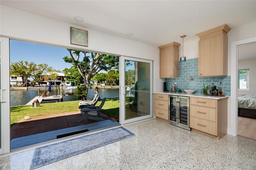 En Venta: $839,000 (3 camas, 2 baños, 1411 Pies cuadrados)