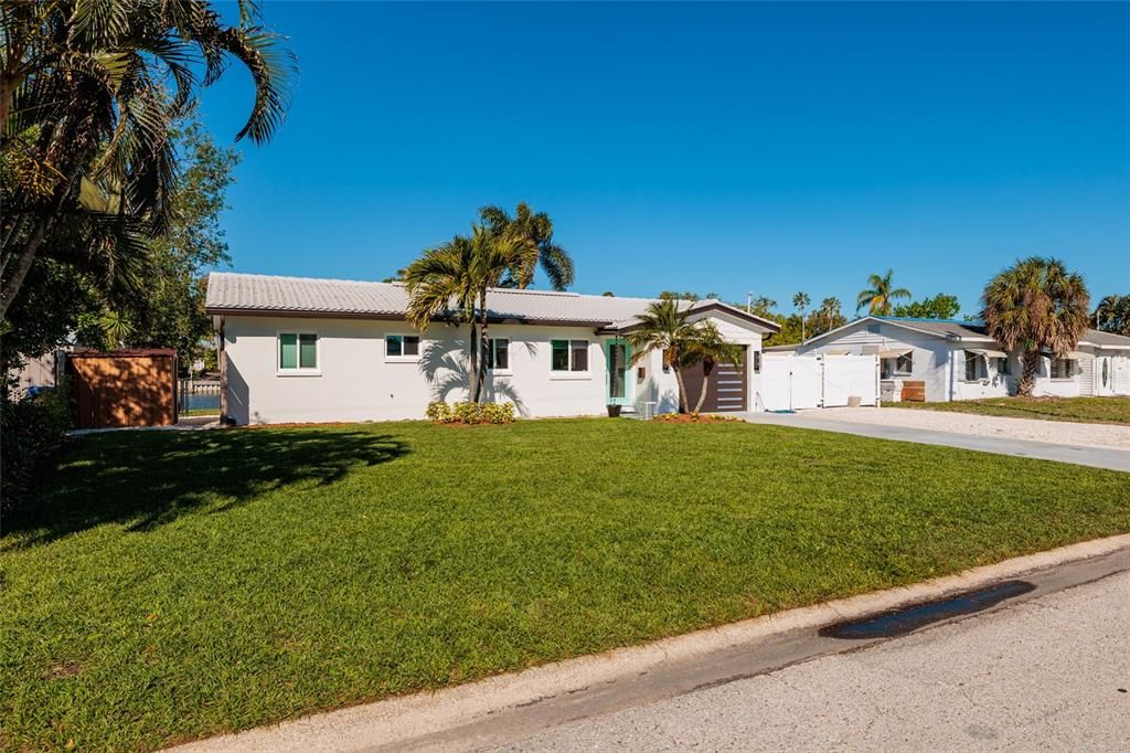 En Venta: $839,000 (3 camas, 2 baños, 1411 Pies cuadrados)
