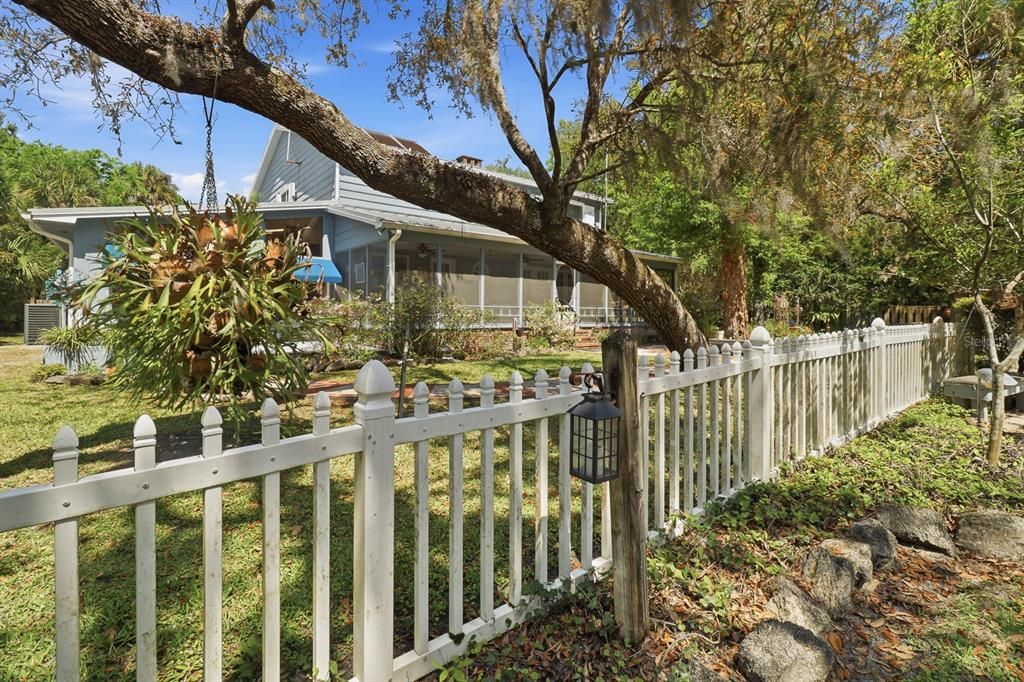 For Sale: $1,399,000 (4 beds, 3 baths, 3740 Square Feet)