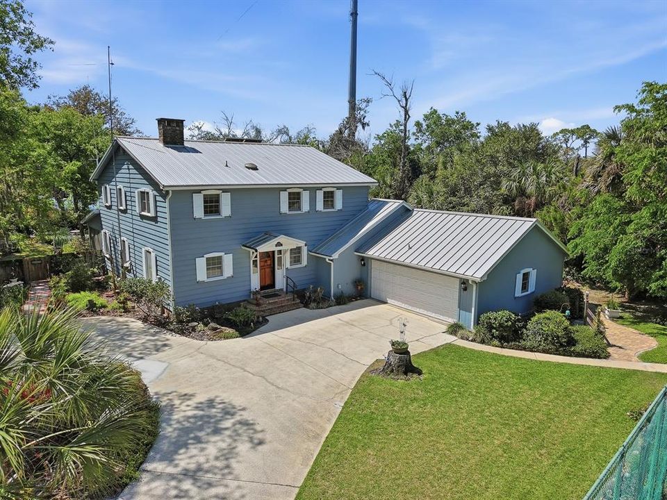For Sale: $1,399,000 (4 beds, 3 baths, 3740 Square Feet)