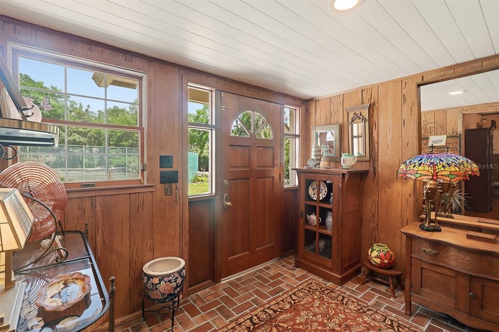 For Sale: $1,399,000 (4 beds, 3 baths, 3740 Square Feet)