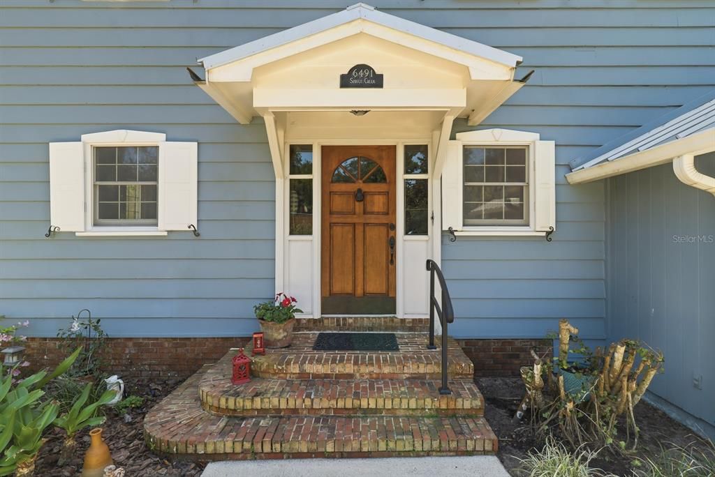 For Sale: $1,399,000 (4 beds, 3 baths, 3740 Square Feet)