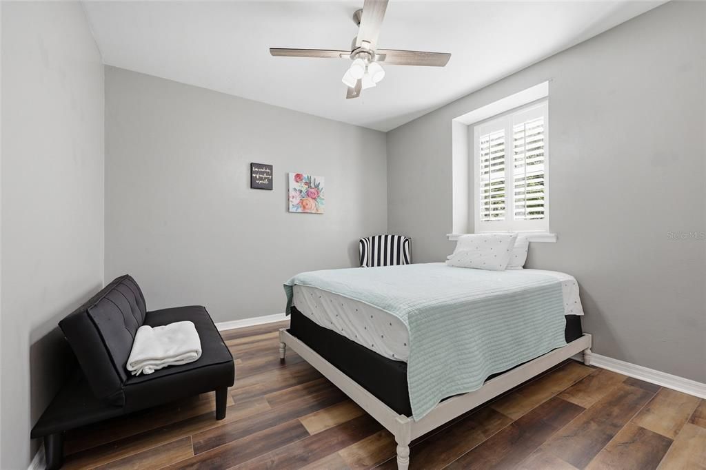 En Venta: $244,900 (3 camas, 3 baños, 1629 Pies cuadrados)