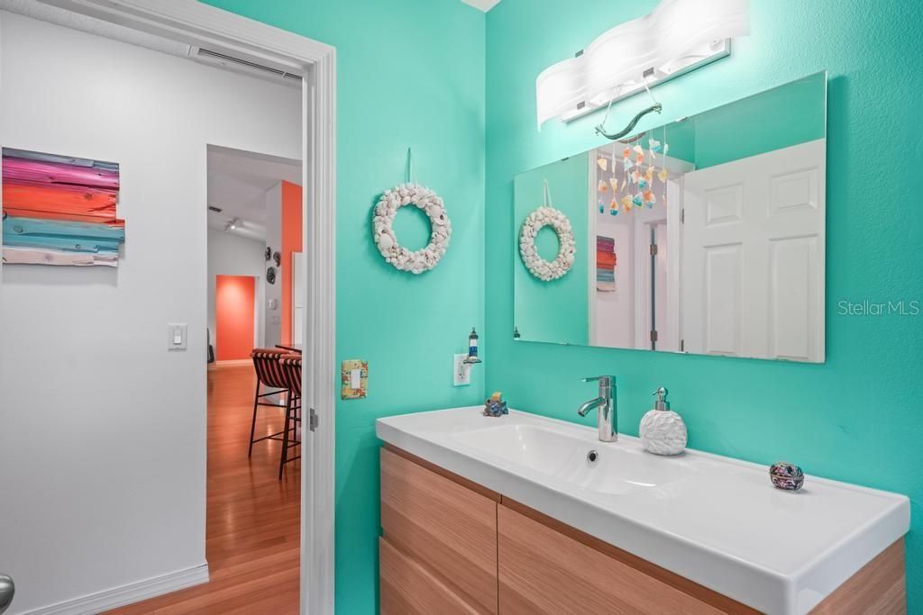 Activo con contrato: $479,000 (3 camas, 2 baños, 1596 Pies cuadrados)