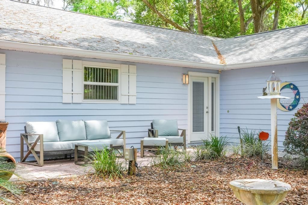 Activo con contrato: $479,000 (3 camas, 2 baños, 1596 Pies cuadrados)