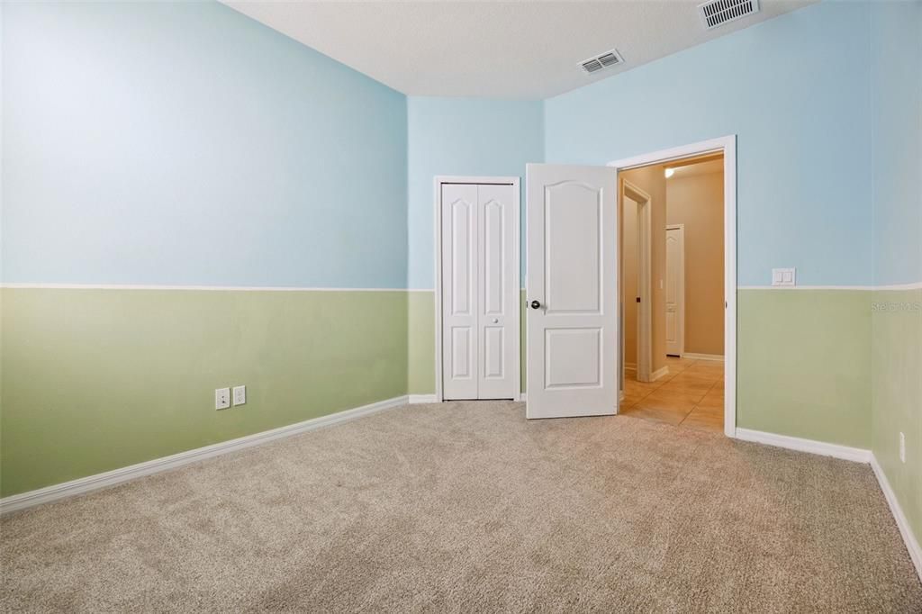 Activo con contrato: $350,000 (4 camas, 2 baños, 1864 Pies cuadrados)
