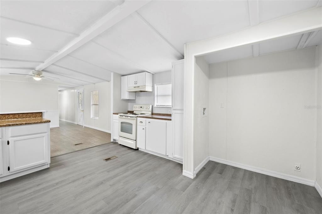 En Venta: $125,000 (3 camas, 2 baños, 912 Pies cuadrados)