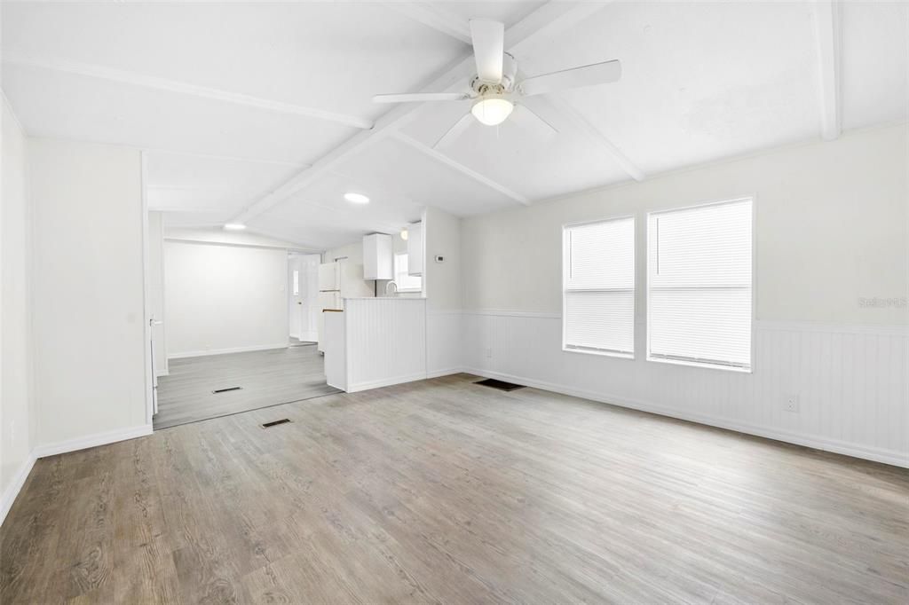En Venta: $125,000 (3 camas, 2 baños, 912 Pies cuadrados)