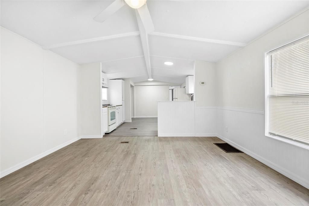 En Venta: $125,000 (3 camas, 2 baños, 912 Pies cuadrados)