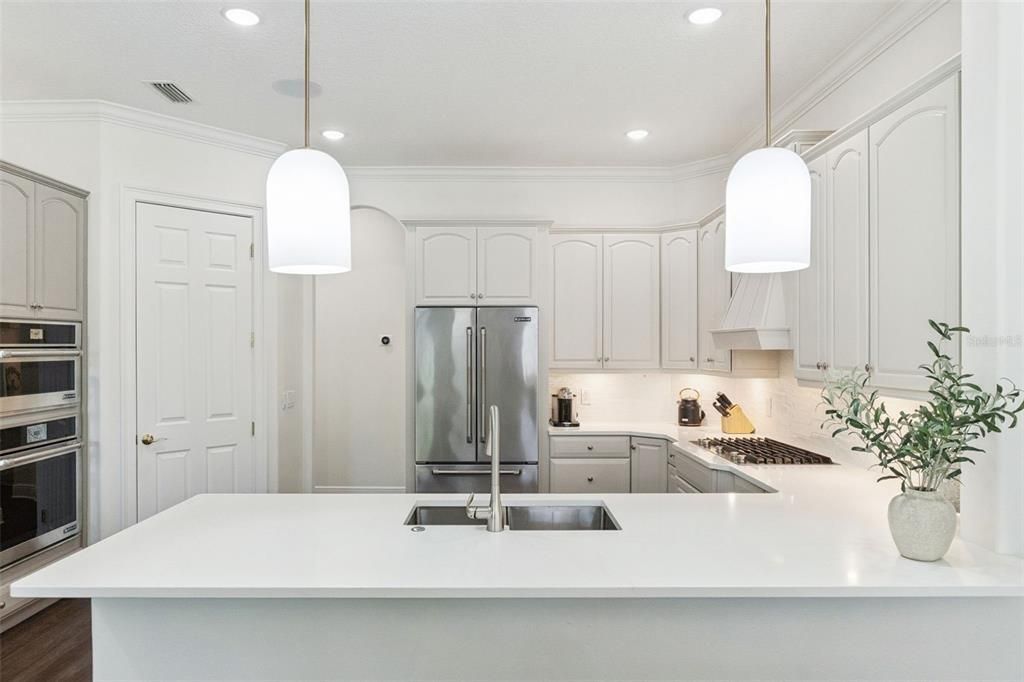For Sale: $1,900,000 (4 beds, 4 baths, 3196 Square Feet)