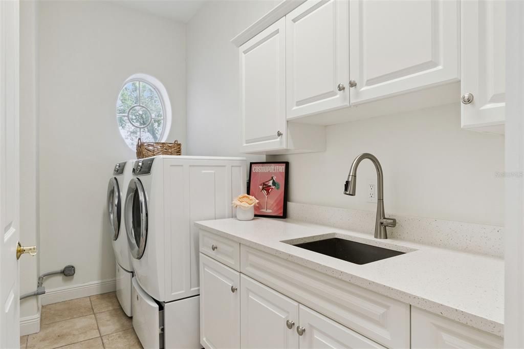 For Sale: $1,900,000 (4 beds, 4 baths, 3196 Square Feet)