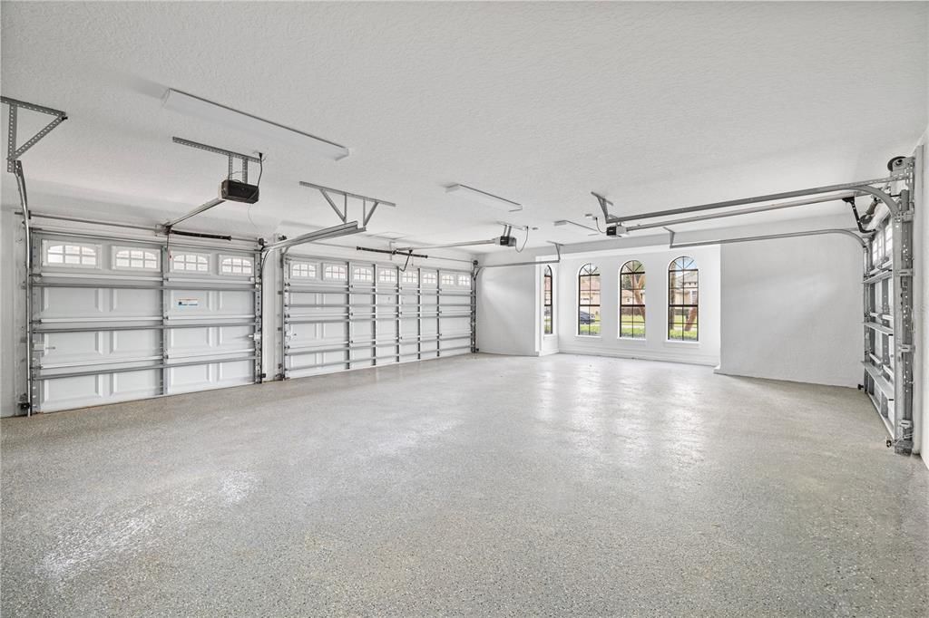 For Sale: $2,750,000 (5 beds, 6 baths, 4373 Square Feet)