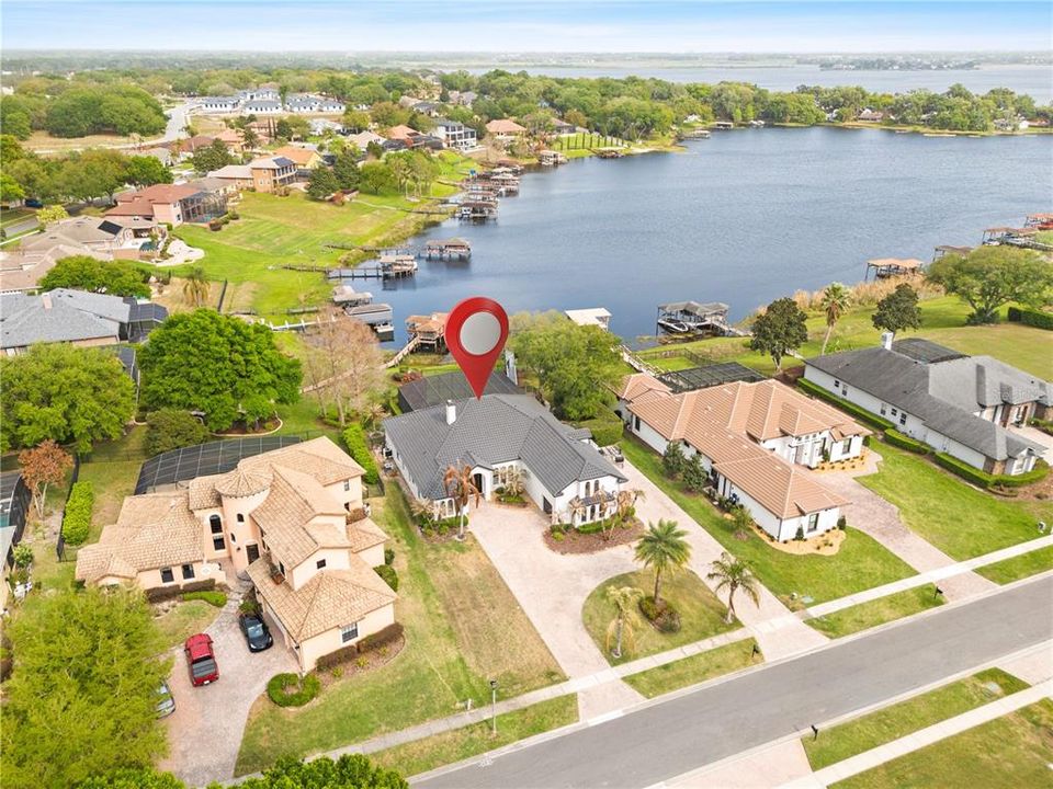 For Sale: $2,750,000 (5 beds, 6 baths, 4373 Square Feet)