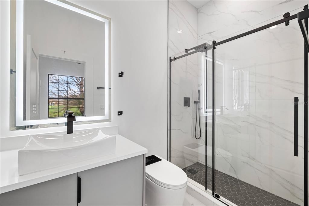For Sale: $2,750,000 (5 beds, 6 baths, 4373 Square Feet)