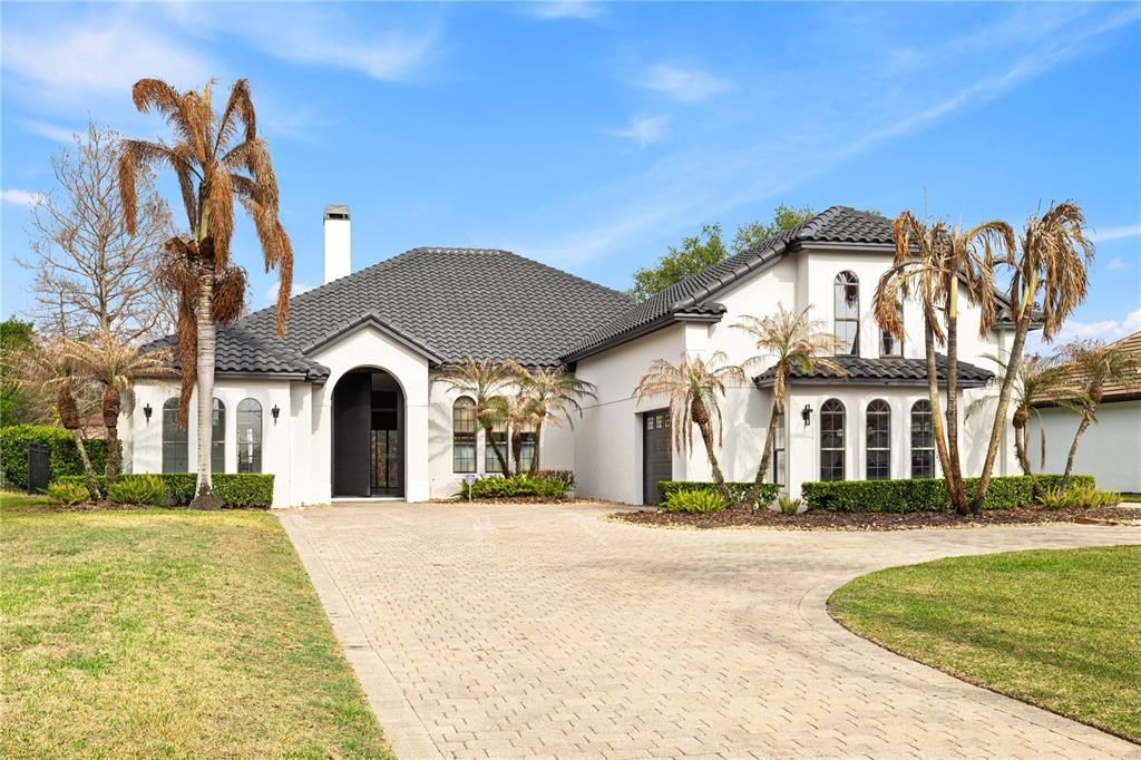 For Sale: $2,750,000 (5 beds, 6 baths, 4373 Square Feet)