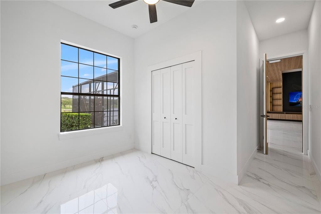 For Sale: $2,750,000 (5 beds, 6 baths, 4373 Square Feet)