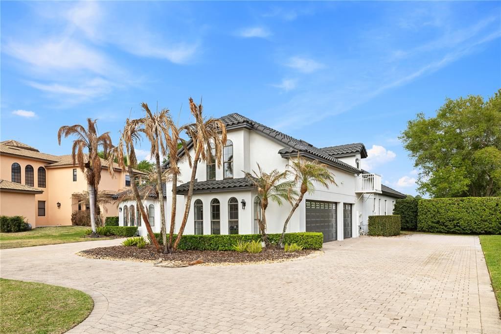 For Sale: $2,750,000 (5 beds, 6 baths, 4373 Square Feet)