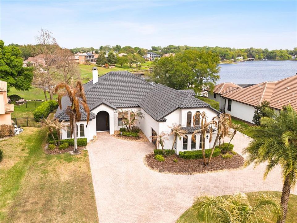 For Sale: $2,750,000 (5 beds, 6 baths, 4373 Square Feet)
