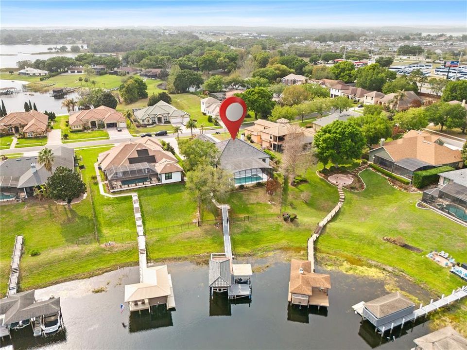 For Sale: $2,750,000 (5 beds, 6 baths, 4373 Square Feet)