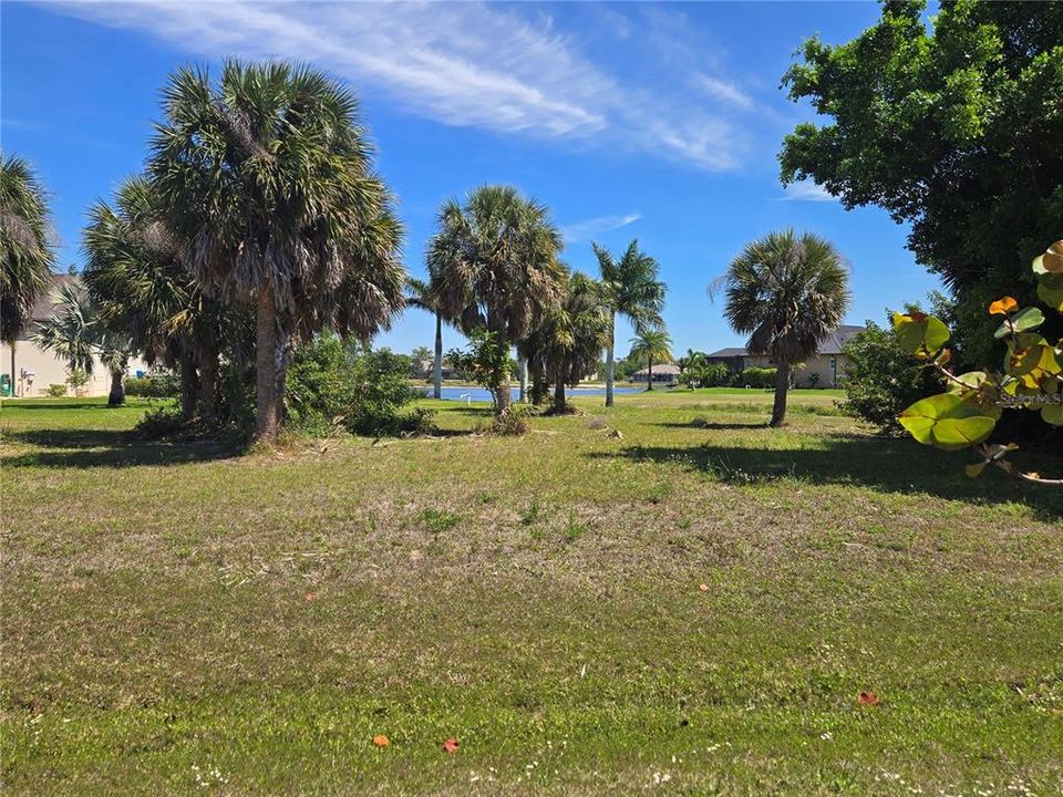 En Venta: $49,900 (0.28 acres)