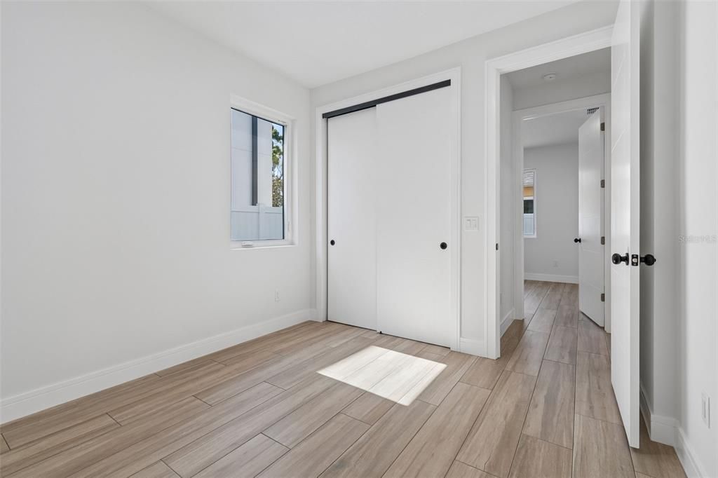 На продажу: $899,900 (4 спален, 3 ванн, 2331 Квадратных фут)
