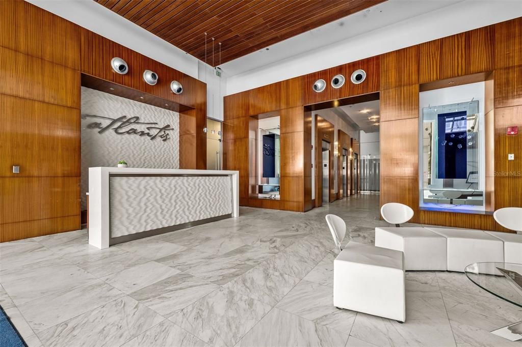 For Rent: $3,200 (1 beds, 1 baths, 742 Square Feet)