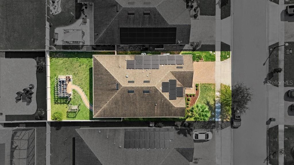 Activo con contrato: $465,000 (4 camas, 3 baños, 1965 Pies cuadrados)