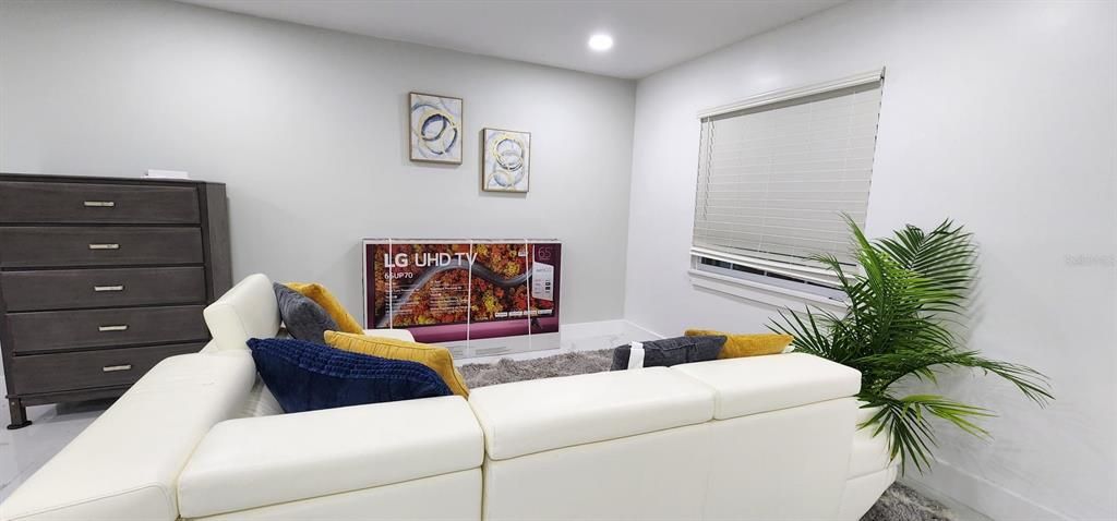 En Venta: $189,900 (3 camas, 2 baños, 1238 Pies cuadrados)