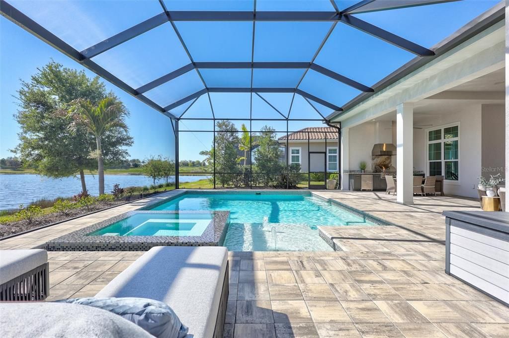 For Sale: $1,925,000 (4 beds, 3 baths, 2989 Square Feet)