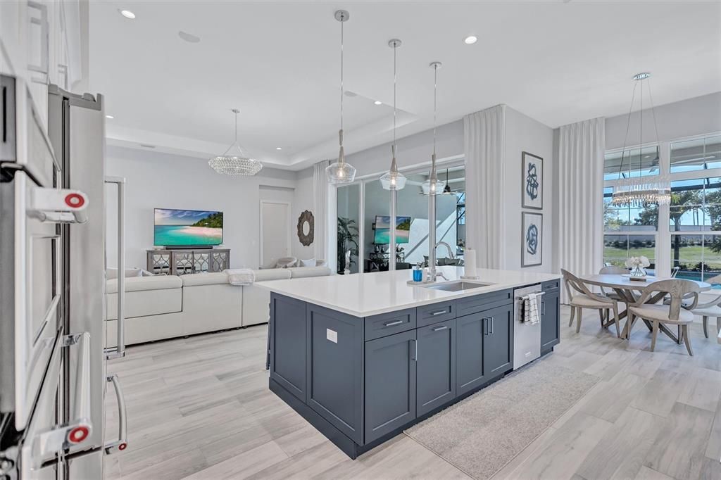 For Sale: $1,925,000 (4 beds, 3 baths, 2989 Square Feet)