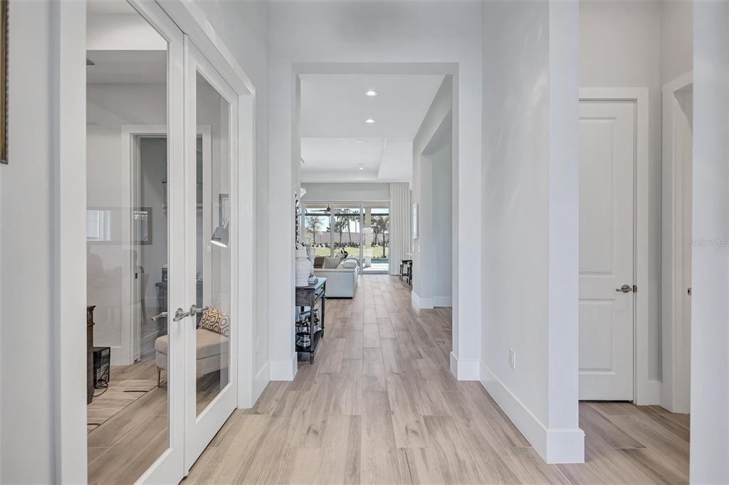 For Sale: $1,925,000 (4 beds, 3 baths, 2989 Square Feet)