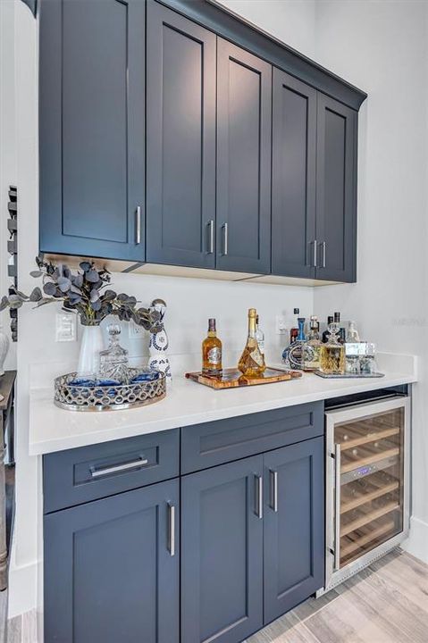 For Sale: $1,925,000 (4 beds, 3 baths, 2989 Square Feet)