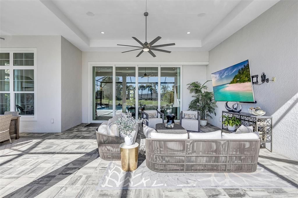 For Sale: $1,925,000 (4 beds, 3 baths, 2989 Square Feet)