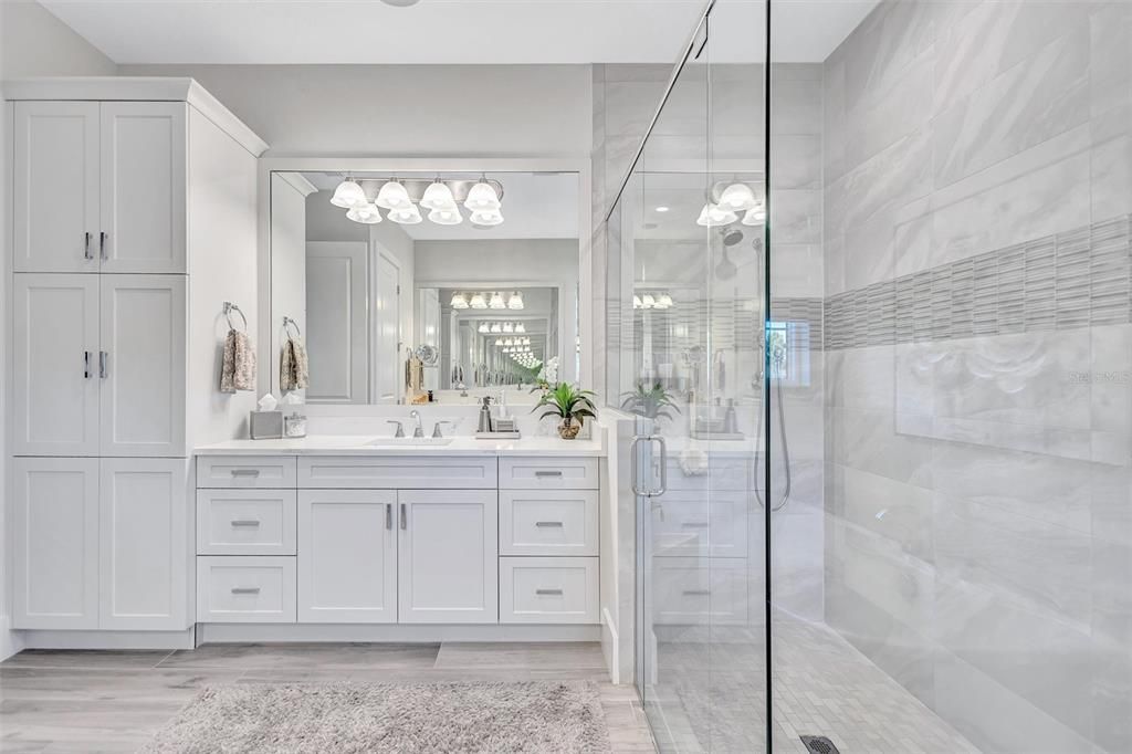 For Sale: $1,925,000 (4 beds, 3 baths, 2989 Square Feet)