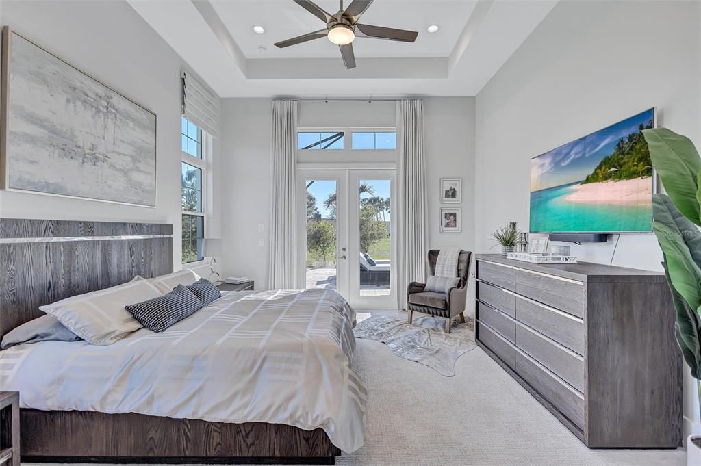 For Sale: $1,925,000 (4 beds, 3 baths, 2989 Square Feet)