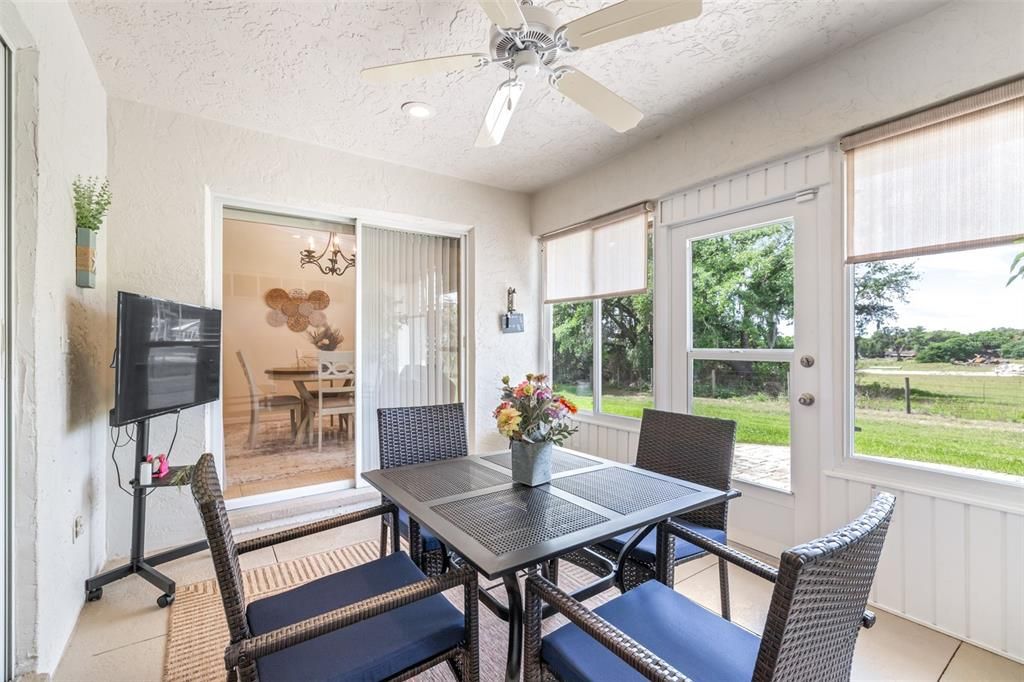 For Sale: $339,000 (3 beds, 2 baths, 1674 Square Feet)