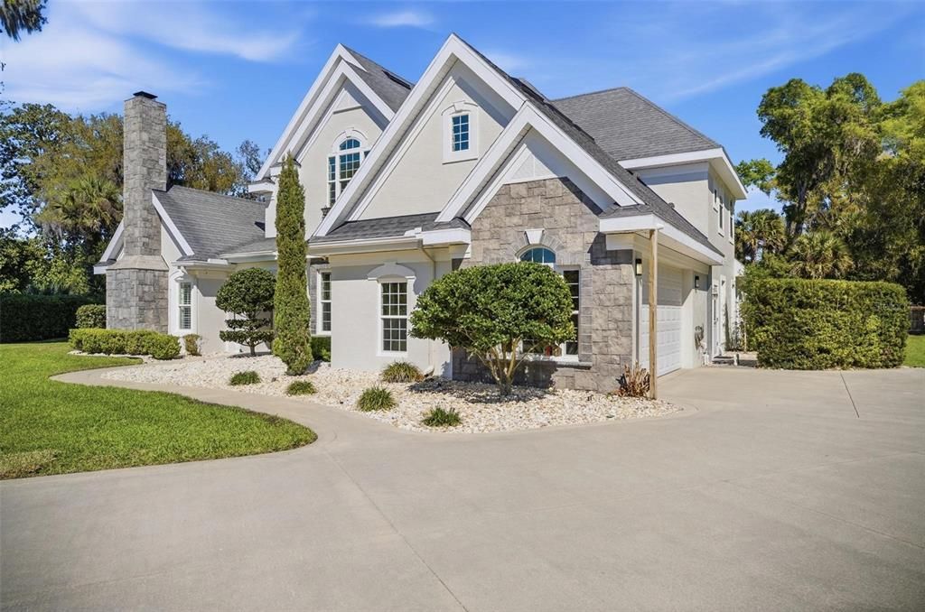 For Sale: $1,299,000 (4 beds, 3 baths, 3324 Square Feet)