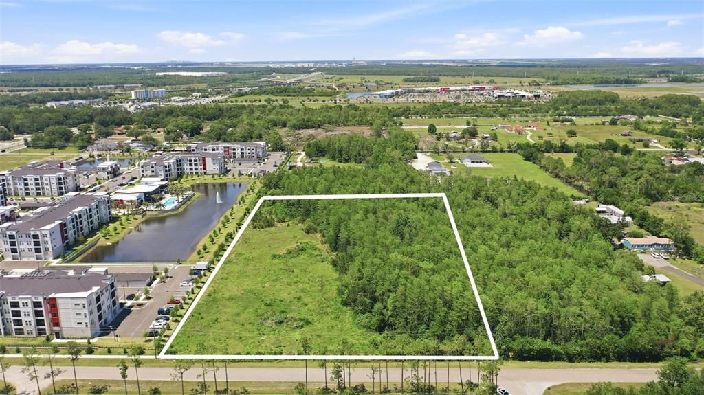 For Sale: $1,900,000 (4.56 acres)