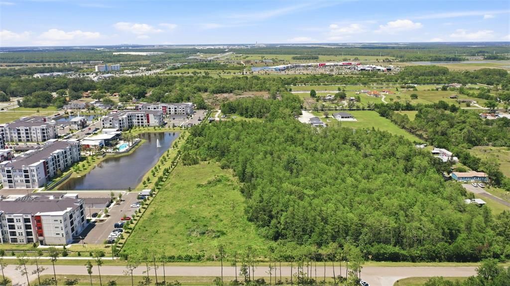 For Sale: $1,900,000 (4.56 acres)