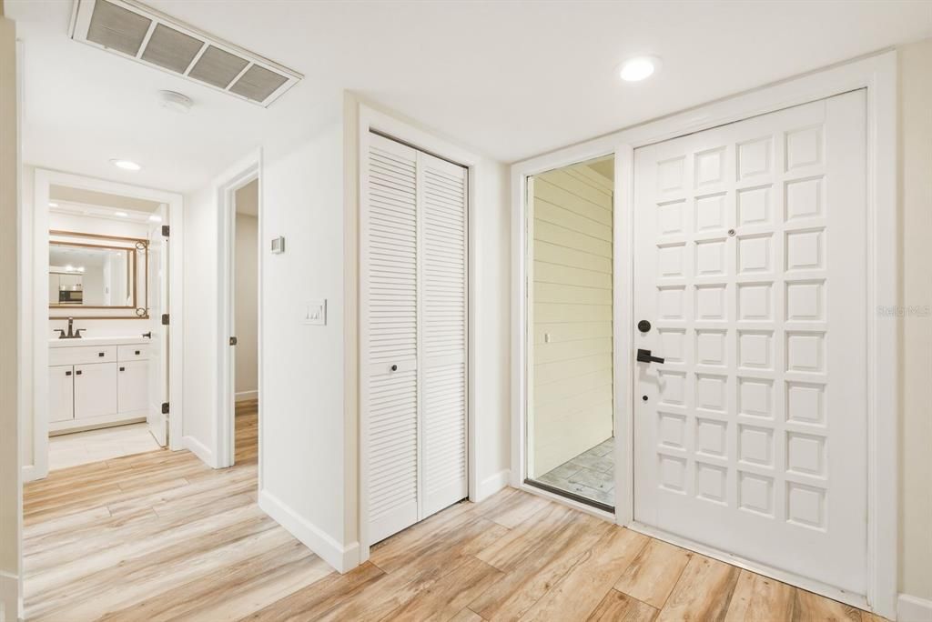 На продажу: $469,000 (3 спален, 3 ванн, 1823 Квадратных фут)