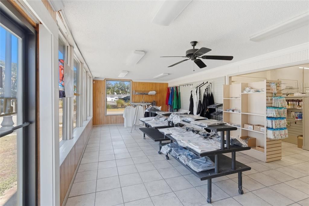 For Sale: $6,400,000 (0 beds, 0 baths, 9210 Square Feet)