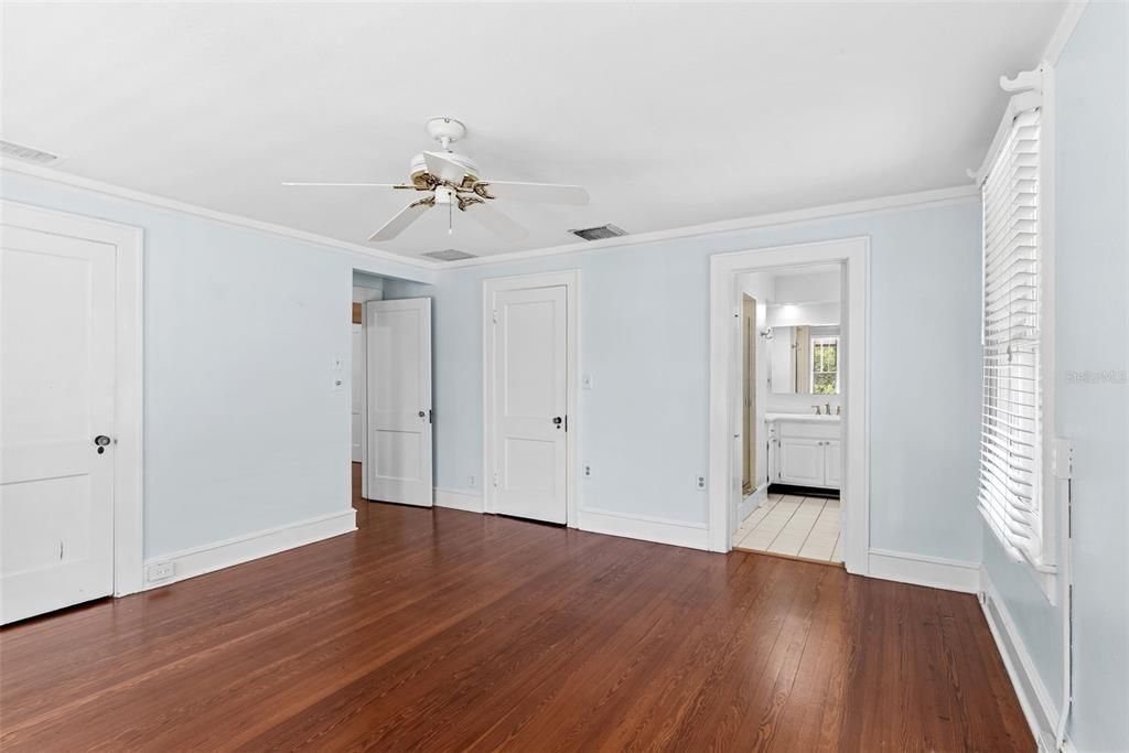 For Rent: $5,500 (4 beds, 3 baths, 3052 Square Feet)