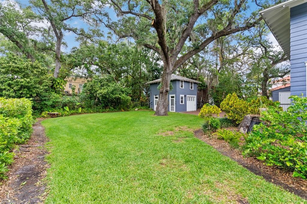 For Rent: $5,500 (4 beds, 3 baths, 3052 Square Feet)