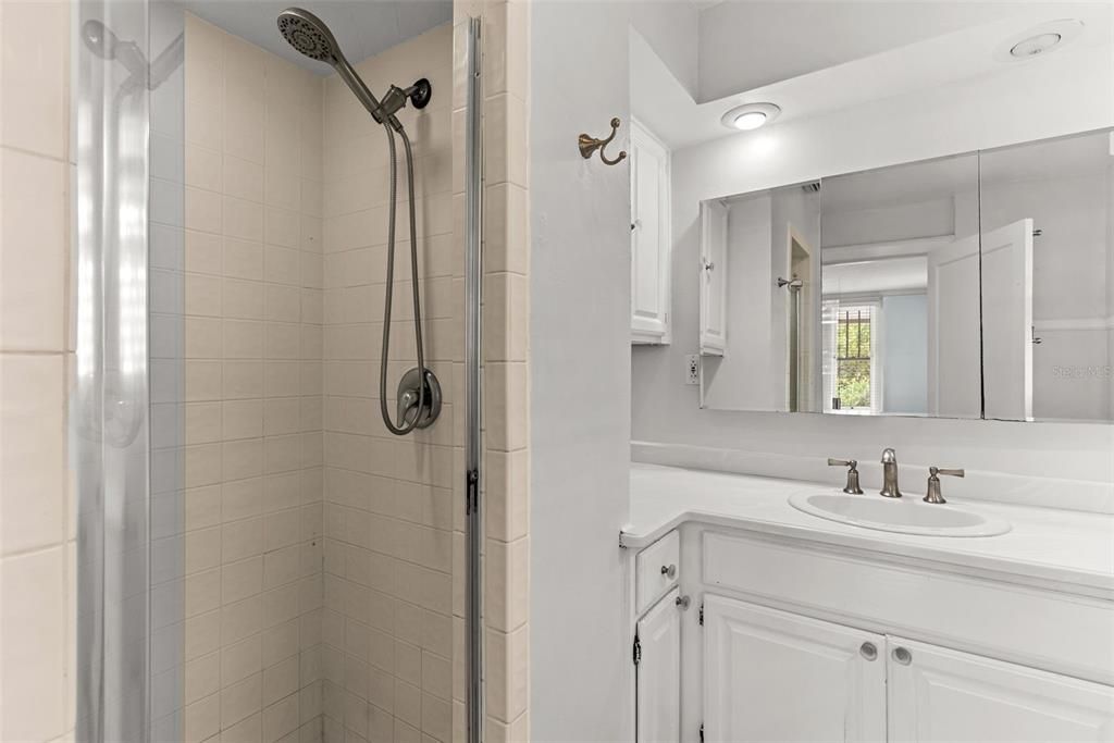 For Rent: $5,500 (4 beds, 3 baths, 3052 Square Feet)