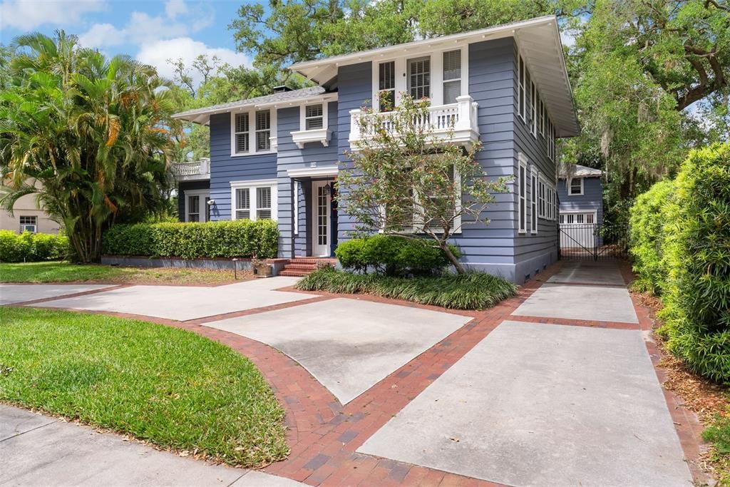 For Rent: $5,500 (4 beds, 3 baths, 3052 Square Feet)